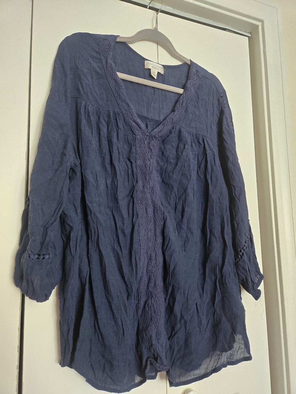 Women’s Navy Blue V-Neck Lightweight Tunic Top 3x